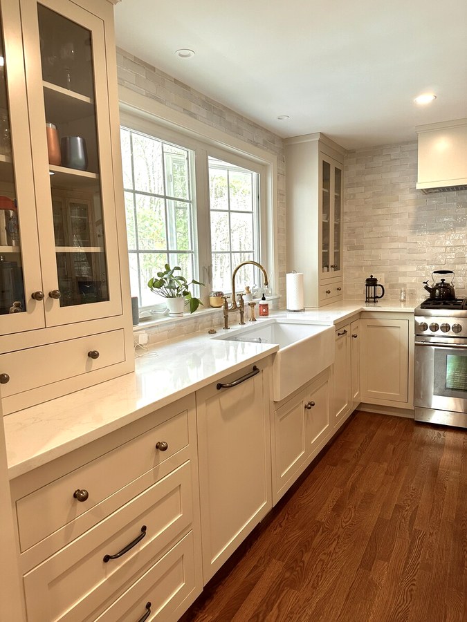 Metro-West Kitchen