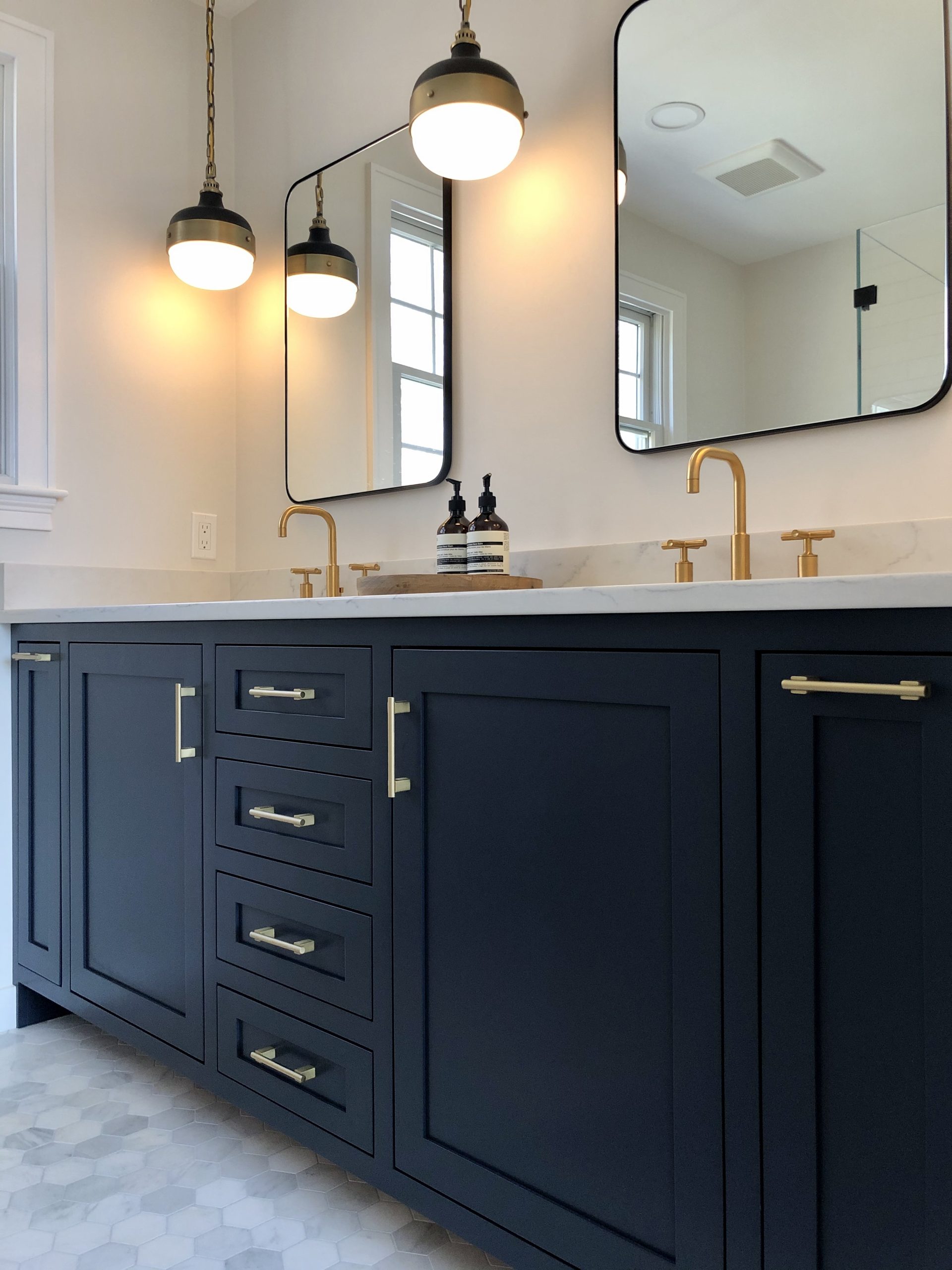 Custom Interiors & EDesign MetroWest Boston